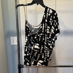 One shoulder black and white top